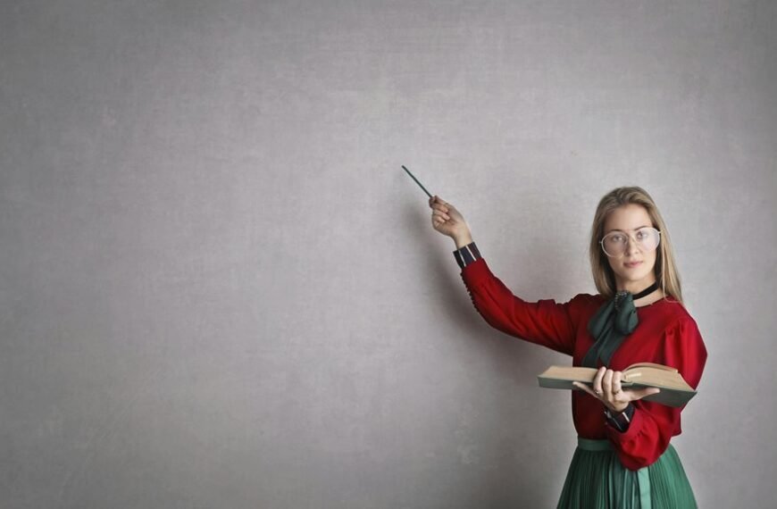 dinvoevoz updates profile information